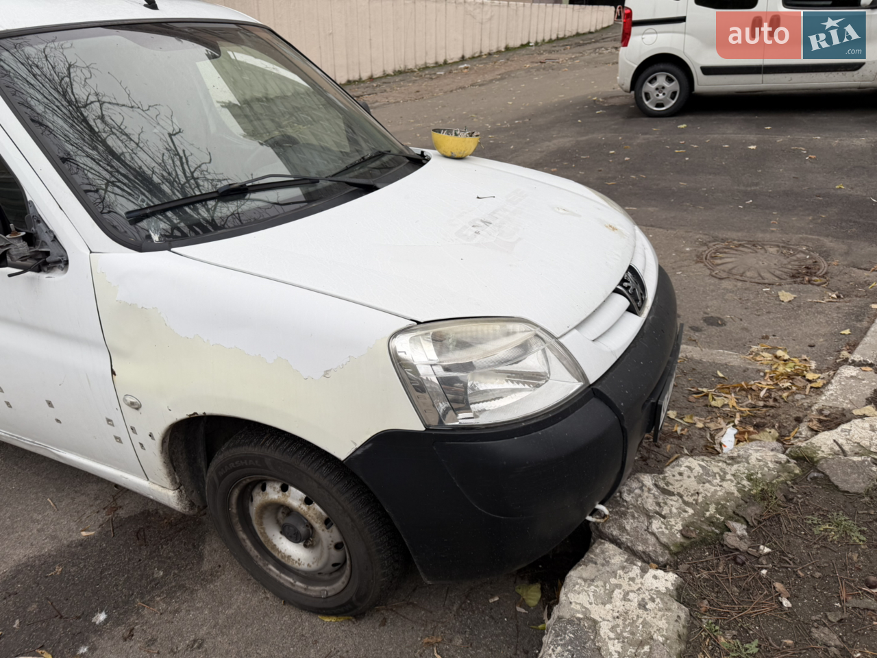 2010 Peugeot Partner - мініатюра 5