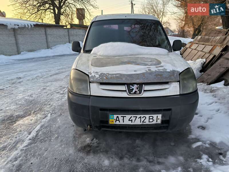Вантажний фургон Peugeot Partner