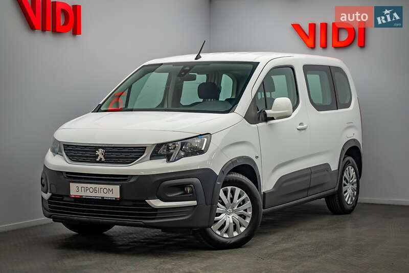 Легковые Peugeot Rifter