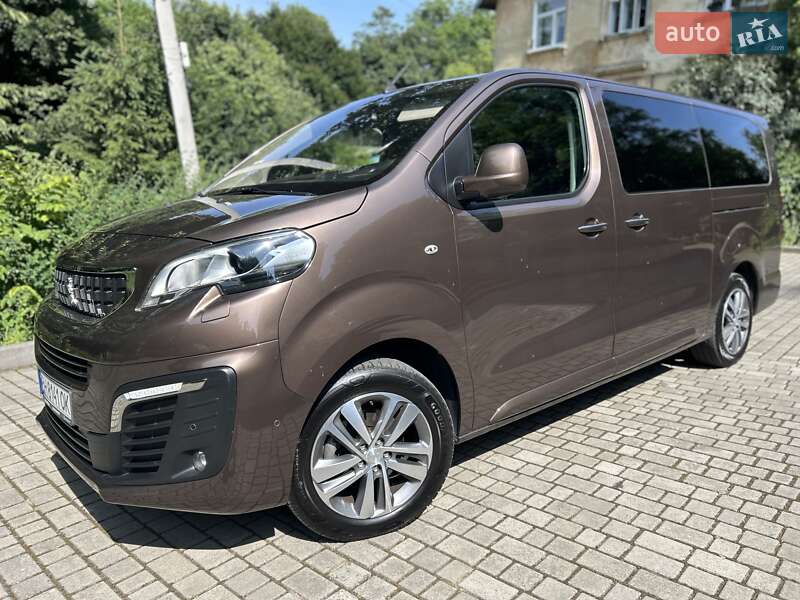 Peugeot Traveller
