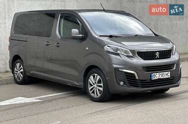 Peugeot Traveller  2018