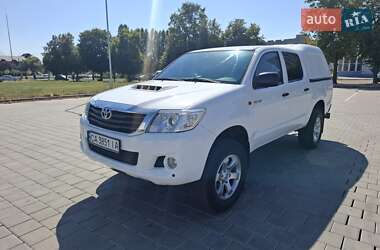 Характеристики Toyota Hilux Пікап