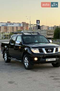 Характеристики Nissan Navara Пікап