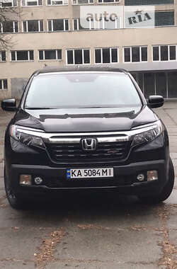 Характеристики Honda Ridgeline Пикап