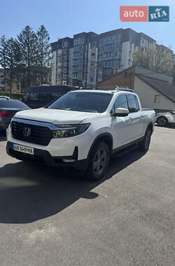 Характеристики Honda Ridgeline Пикап