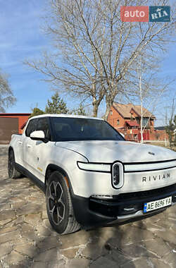 Ціни Rivian Пікап