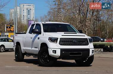 Цены Toyota Пикап