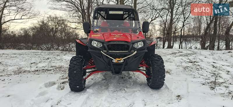 Мотовездеход Polaris RZR 900