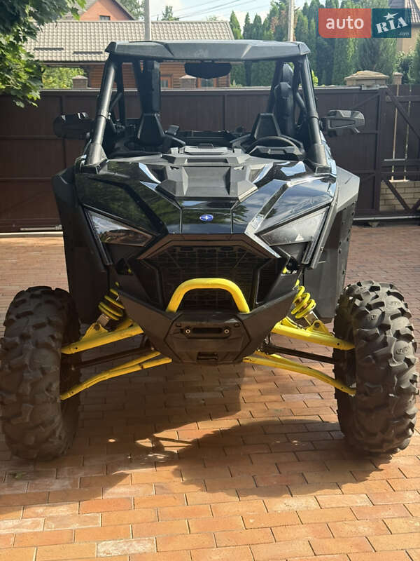 Мотовездеход Polaris RZR Pro XP Ultimate