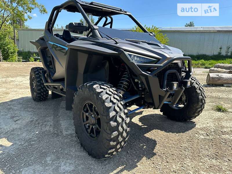 Polaris RZR XP 1000 Dynamix