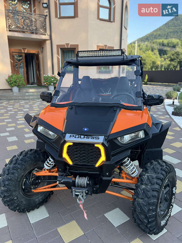 Мотовсюдиход Polaris RZR XP 1000 EPS
