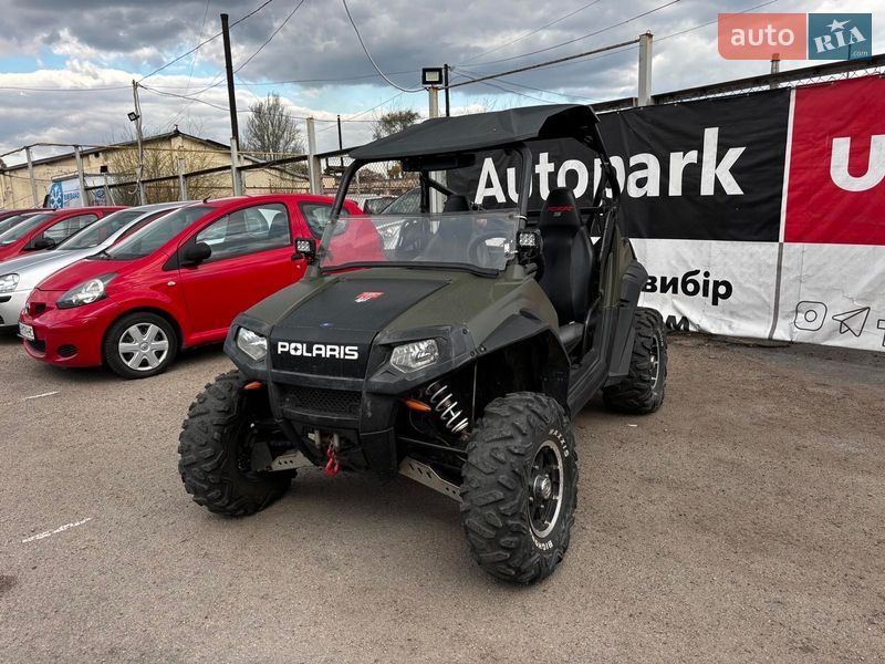 Мотовсюдиход Polaris RZR