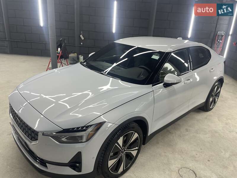 Позашляховик / Кросовер Polestar 2