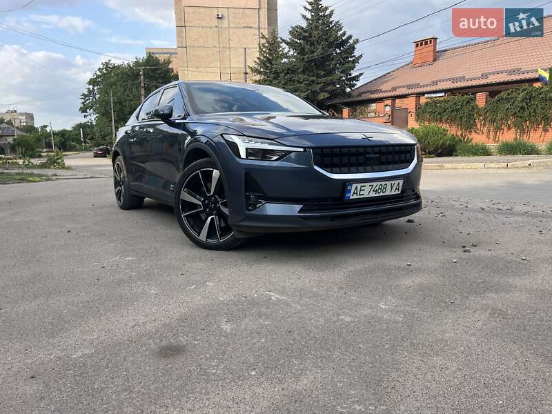 Лифтбек Polestar 2