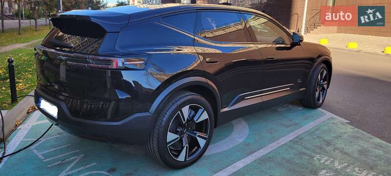 Легковые Polestar 3