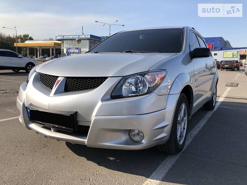 Хетчбек Pontiac Vibe