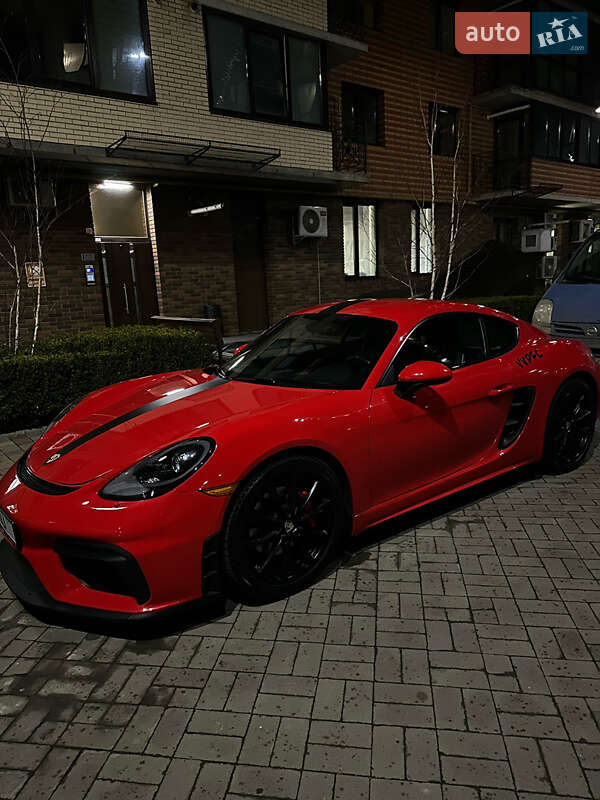 Porsche 718 Cayman