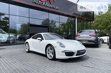 Porsche 911 Carrera 4 2013