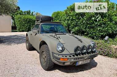 Porsche 911  1983
