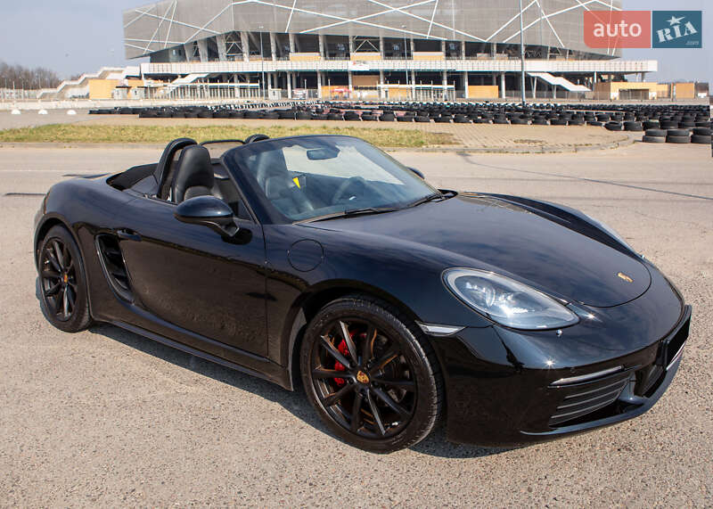 Кабриолет Porsche Boxster