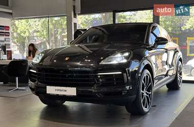 Porsche Cayenne Coupe  2021