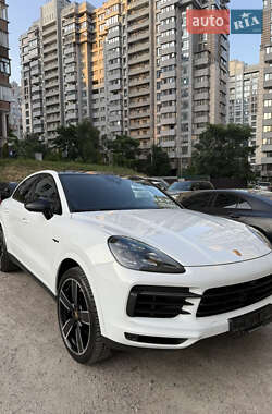 Porsche Cayenne Coupe  2022