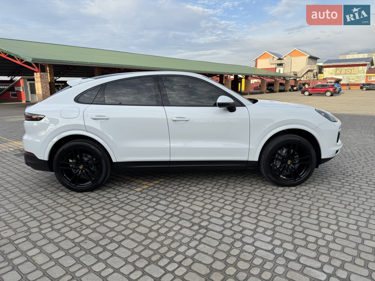 2019 Porsche Cayenne Coupe - мініатюра 4