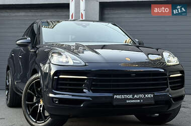 Porsche Cayenne Coupe  2023