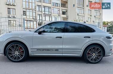 Porsche Cayenne Coupe  2022