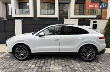 Porsche Cayenne Coupe  2022