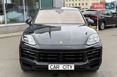 Porsche Cayenne Coupe  2024