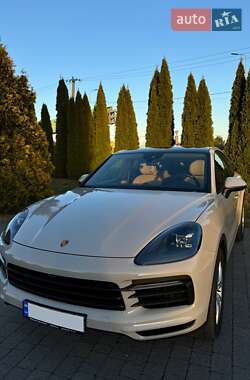 Porsche Cayenne Coupe 2021