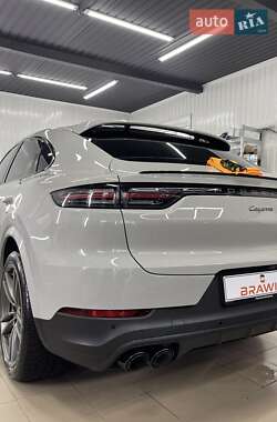 Porsche Cayenne Coupe  2023
