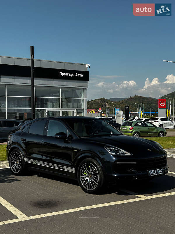 Porsche Cayenne Coupe