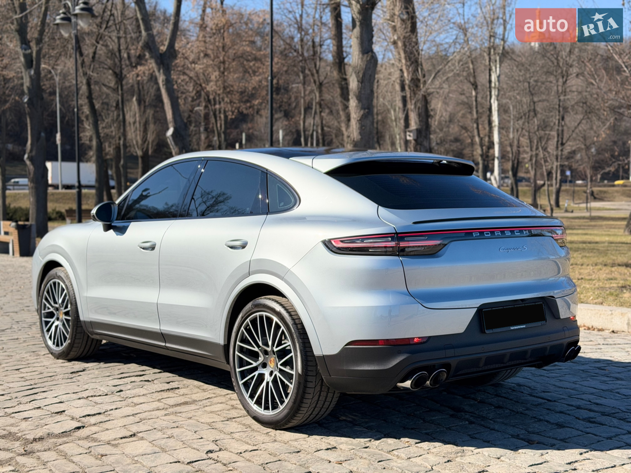 2019 Porsche Cayenne Coupe - мініатюра 4