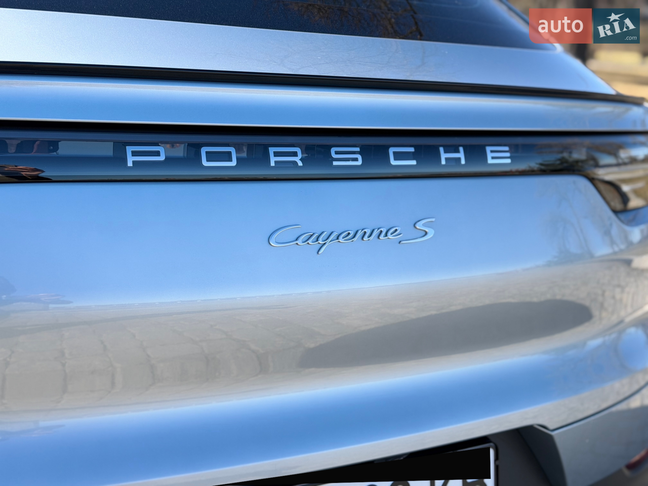 2019 Porsche Cayenne Coupe - мініатюра 2