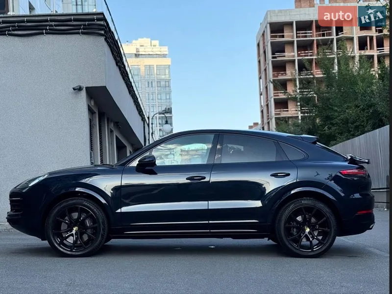 Porsche Cayenne Coupe 2023