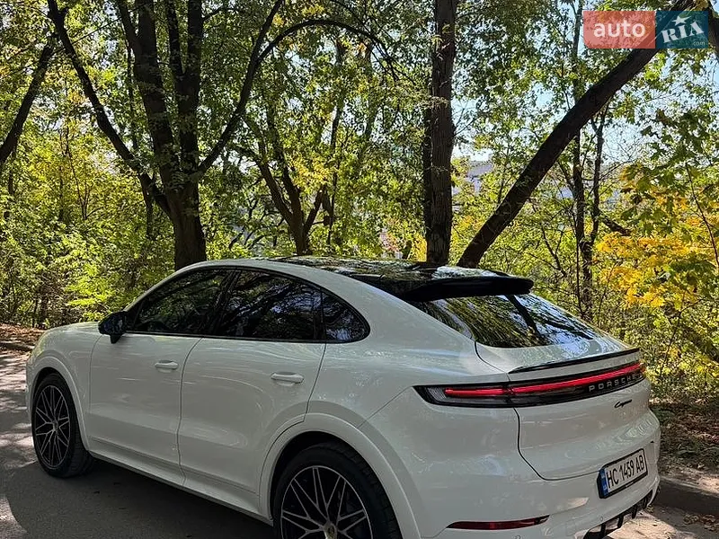 Porsche Cayenne Coupe