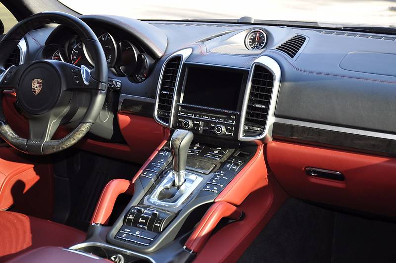 porsche cayenne 2006 в автосалонах porsche cayenne 2006 в автосалонах