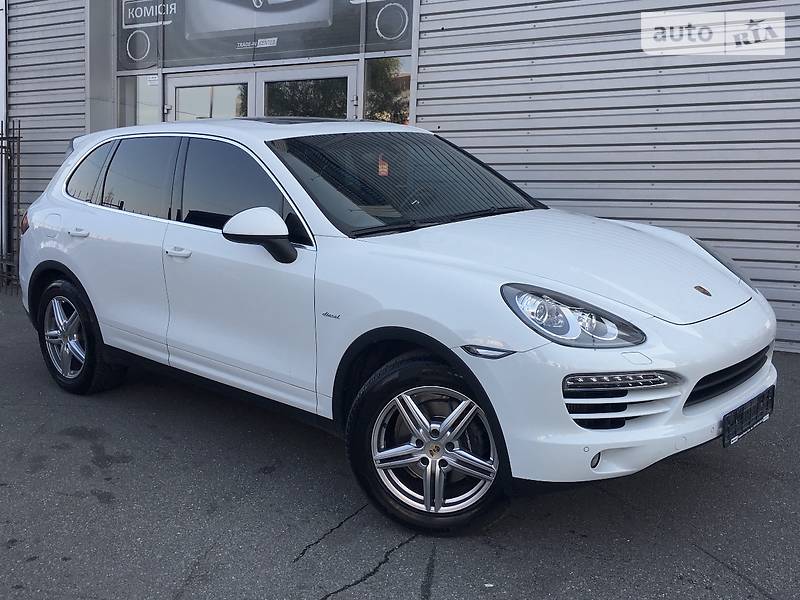 Porsche Cayenne 2013 года