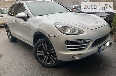 Porsche Cayenne official 2012