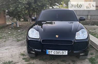 Porsche Cayenne  2003