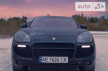 Porsche Cayenne  2005