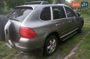 Porsche Cayenne  2003