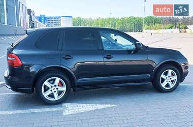 Porsche Cayenne  2008