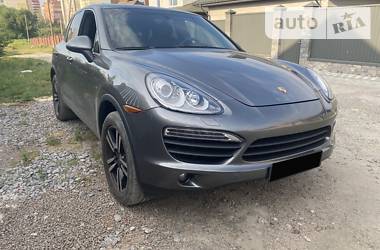 Porsche Cayenne Platinum Edition 2014