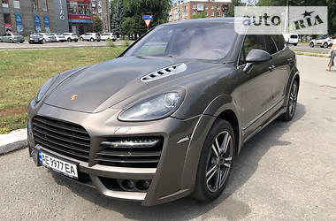 Porsche Cayenne turbo S 2013