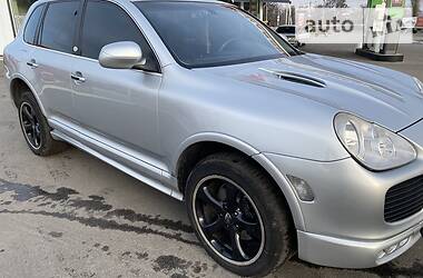 Porsche Cayenne  2005