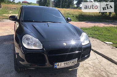 Porsche Cayenne  2005