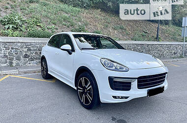 Porsche Cayenne GTS Style 2013